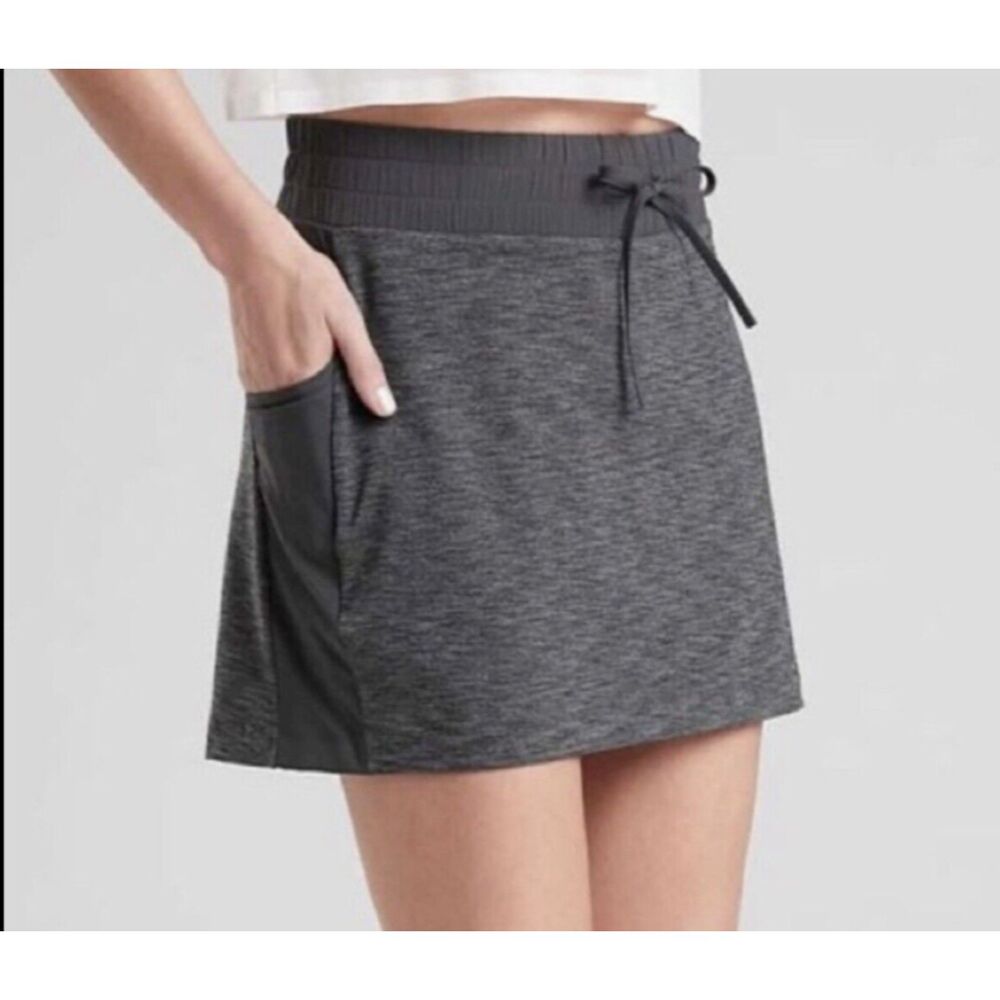 Athleta Excursion Hybrid Skort Skirt Gray Size XS MSRP $69